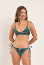 Laden Sie das Bild in den Galerie-Viewer, Model Front: Rio De Sol Bas Bottom Brisa Ibiza-Comfy
