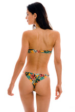 Laden Sie das Bild in den Galerie-Viewer, Model Back: Rio De Sol Haut Top Lis Bandeau-Pli
