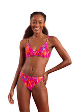 Laden Sie das Bild in den Galerie-Viewer, Model Front: Rio De Sol Haut Top Flavors Balconet-Inv
