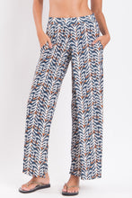 Laden Sie das Bild in den Galerie-Viewer, Gallery: Rio De Sol Pantalon De Plage Ikat Wide Pants
