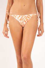 Laden Sie das Bild in den Galerie-Viewer, Gallery: Rio De Sol Bas Bottom Sahari Cheeky-Micro
