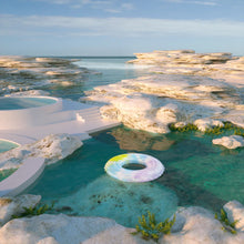 Laden Sie das Bild in den Galerie-Viewer, Image 03: Sunnylife Bouée Pool Ring Tie Dye Sorbet
