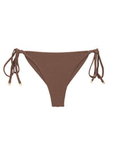 Laden Sie das Bild in den Galerie-Viewer, Product Front: Rio De Sol Bas Bottom Sand-Cappuccino Cheeky-Micro
