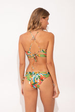 Laden Sie das Bild in den Galerie-Viewer, Model Back: Rio De Sol Bas Bottom Tropical Madrid
