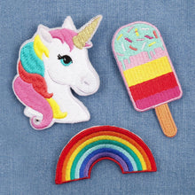 Laden Sie das Bild in den Galerie-Viewer, Image 03: Sunnylife Games/Activities Badges Sweet Tooth
