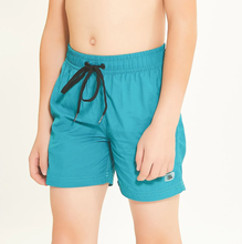 Laden Sie das Bild in den Galerie-Viewer, Image 03: Uv Line Maillot De Bain Garçon Short Aqua Lucca Petroleo Upf50+
