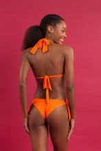 Laden Sie das Bild in den Galerie-Viewer, Image 12: Rio De Sol Ensemble Set Dots-Orange Mel Italy
