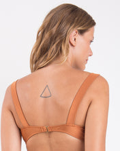 Laden Sie das Bild in den Galerie-Viewer, Image 05: Rio De Sol Haut Top Nocciola Amelia
