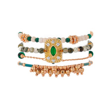 Laden Sie das Bild in den Galerie-Viewer, Product Front: Hipanema Bracelet Cuff Karmelia Green Hipenema
