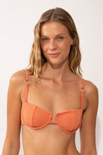 Laden Sie das Bild in den Galerie-Viewer, Gallery: Rio De Sol Haut Top Sand-Argila Juliette-Aya
