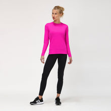 Laden Sie das Bild in den Galerie-Viewer, Model Front: Uv Line T-Shirt Camiseta Uv X Pro Ml Rosa Upf50+
