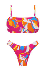 Laden Sie das Bild in den Galerie-Viewer, Product Front: Rio De Sol Ensemble Set Antelope Bandeau-Reto High-Leg
