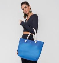 Laden Sie das Bild in den Galerie-Viewer, Image 02: Uv Line Sac De Plage Silicone Bag Bic Azul

