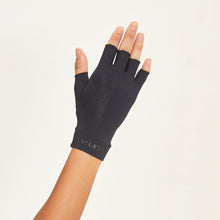 Laden Sie das Bild in den Galerie-Viewer, Image 02: Uv Line Gants Short Gloves Uni Black Upf50+
