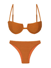 Laden Sie das Bild in den Galerie-Viewer, Product Front: Rio De Sol Ensemble Set Ferrugo Juliette Leblon
