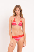Laden Sie das Bild in den Galerie-Viewer, Model Front: Rio De Sol Bas Bottom Cher Essential-Comfy
