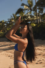 Laden Sie das Bild in den Galerie-Viewer, Image 07: Wednesday In Hawaii By Rio De Sol Bas Bottom Pacifica Isla
