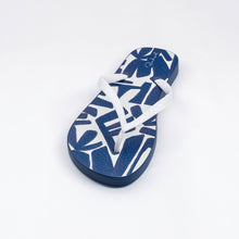 Laden Sie das Bild in den Galerie-Viewer, Image 05: Rio De Sol Tongs Pottery Slim
