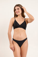 Laden Sie das Bild in den Galerie-Viewer, Image 07: Rio De Sol Haut Top Touch-Black Paola
