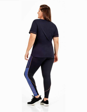 Laden Sie das Bild in den Galerie-Viewer, Model Back: Alto Giro Fitness Ensemble / Look Athletic As You Are
