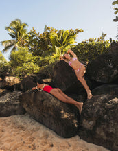 Laden Sie das Bild in den Galerie-Viewer, Image 12: Wednesday In Hawaii By Rio De Sol Bas Bottom Pua-Hibiscus Kaleia
