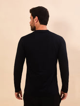 Laden Sie das Bild in den Galerie-Viewer, Model Back: Uv Line T-Shirt Longsleeve Skin Infratherm Masc Preto Upf50+
