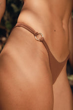 Laden Sie das Bild in den Galerie-Viewer, Image 12: Rio De Sol Ensemble Set Sand-Cappuccino Juliette-Aya Nara
