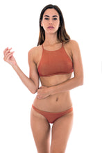 Laden Sie das Bild in den Galerie-Viewer, Image 05: Rio De Sol Bas Calcinha Radiante Canela Cropped
