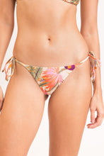 Laden Sie das Bild in den Galerie-Viewer, Gallery: Rio De Sol Bas Bottom Oasis Cheeky-Tie
