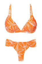 Laden Sie das Bild in den Galerie-Viewer, Product Front: Rio De Sol Ensemble Set Trail-Orange Tri-Fixo Baobi-Cheeky
