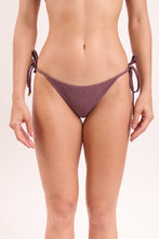 Laden Sie das Bild in den Galerie-Viewer, Gallery: Rio De Sol Bas Bottom Malibu-Ebano Lacinho
