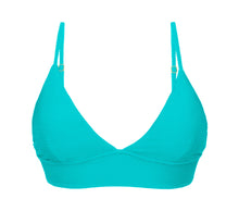 Laden Sie das Bild in den Galerie-Viewer, Product Front: Rio De Sol Haut Top Cotele-Jade Tri-Tank
