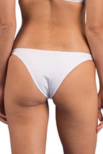 Laden Sie das Bild in den Galerie-Viewer, Image 07: Rio De Sol Bas Bottom Bora-White Leblon
