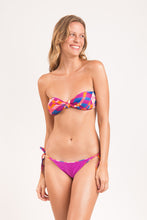 Laden Sie das Bild in den Galerie-Viewer, Image 06: Rio De Sol Ensemble Set Funny Bandeau-Joy Lacinho
