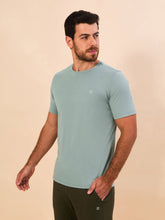 Laden Sie das Bild in den Galerie-Viewer, Image 02: Uv Line T-Shirt Pour Homme T-Shirt New Fit Masc Verde Agua Upf50+

