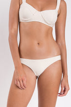 Laden Sie das Bild in den Galerie-Viewer, Image 06: Rio De Sol Bas Bottom Malibu-Natural Essential
