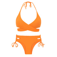 Laden Sie das Bild in den Galerie-Viewer, Product Front: Rio De Sol Ensemble Set Dots-Mango Kate Madrid
