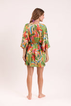 Laden Sie das Bild in den Galerie-Viewer, Model Back: Rio De Sol Robe De Plage Tropical Kaftan Bel
