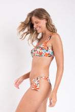 Laden Sie das Bild in den Galerie-Viewer, Image 03: Rio De Sol Ensemble Set Kauai Amelia Italy
