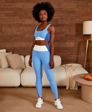 Laden Sie das Bild in den Galerie-Viewer, Image 04: Alto Giro Fitness Bas Legging Blackout Recortes Barriga Zero Azul Soft
