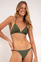 Laden Sie das Bild in den Galerie-Viewer, Image 08: Rio De Sol Haut Top Shimmer-Croco Tri-Fixo-Noa
