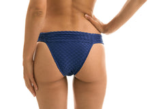 Laden Sie das Bild in den Galerie-Viewer, Image 06: Rio De Sol Bas Bottom Kiwanda Denim Band Comfort
