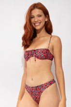 Laden Sie das Bild in den Galerie-Viewer, Image 06: Rio De Sol Bas Bottom Coral-Feline Nice-Fio
