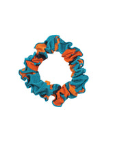 Laden Sie das Bild in den Galerie-Viewer, Product Front: Rio De Sol Chouchou Luma Scrunchie
