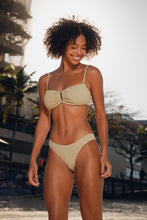 Laden Sie das Bild in den Galerie-Viewer, Image 14: Rio De Sol Bas Bottom Brisa-Pistache Essential
