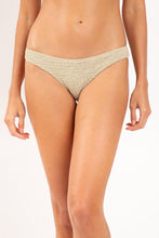 Laden Sie das Bild in den Galerie-Viewer, Gallery: Rio De Sol Bas Bottom Brisa-Pistache Essential
