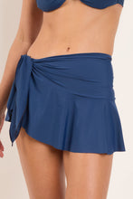Laden Sie das Bild in den Galerie-Viewer, Gallery: Rio De Sol Jupe De Page Mini Skirt Navy
