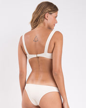 Laden Sie das Bild in den Galerie-Viewer, Image 05: Rio De Sol Ensemble Set Malibu-Natural Amelia Essential
