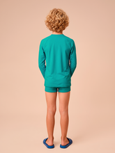 Laden Sie das Bild in den Galerie-Viewer, Model Back: Uv Line T-Shirt Longsleeve Uvpro Kids Green Sea Upf50+
