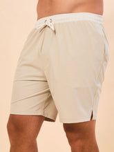 Laden Sie das Bild in den Galerie-Viewer, Image 04: Uv Line Bermuda / Short Pour Homme Shorts Acqua Boxer Areia Upf50+

